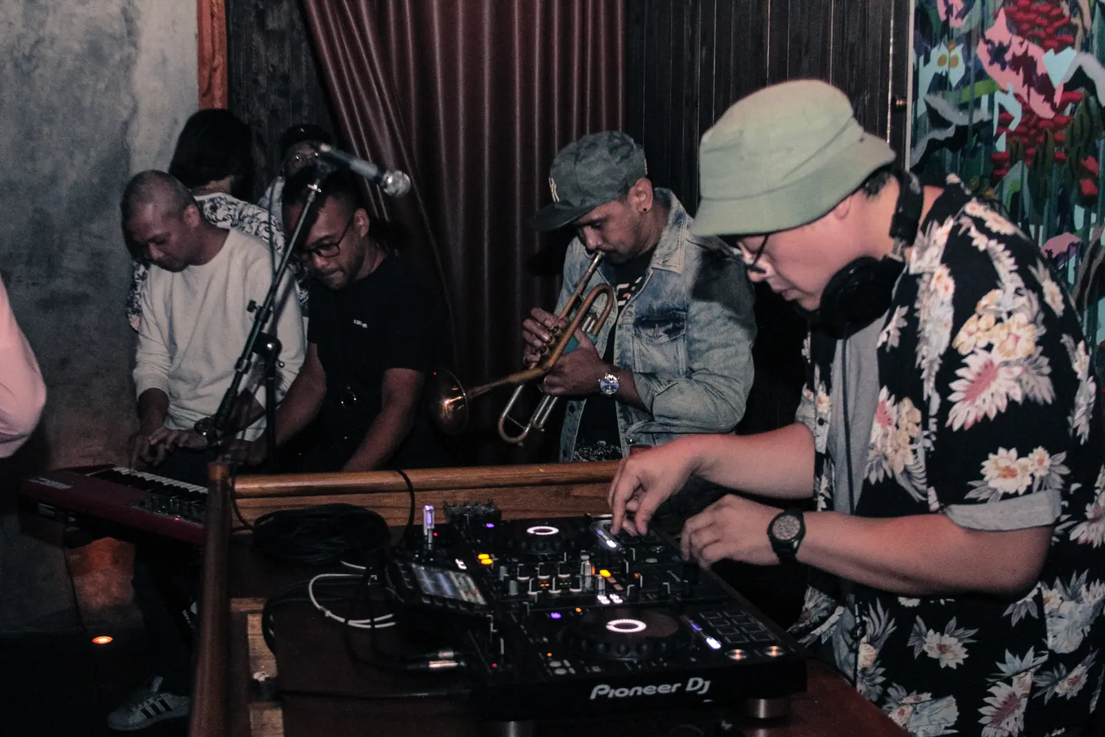 At Kilo 2.jpg